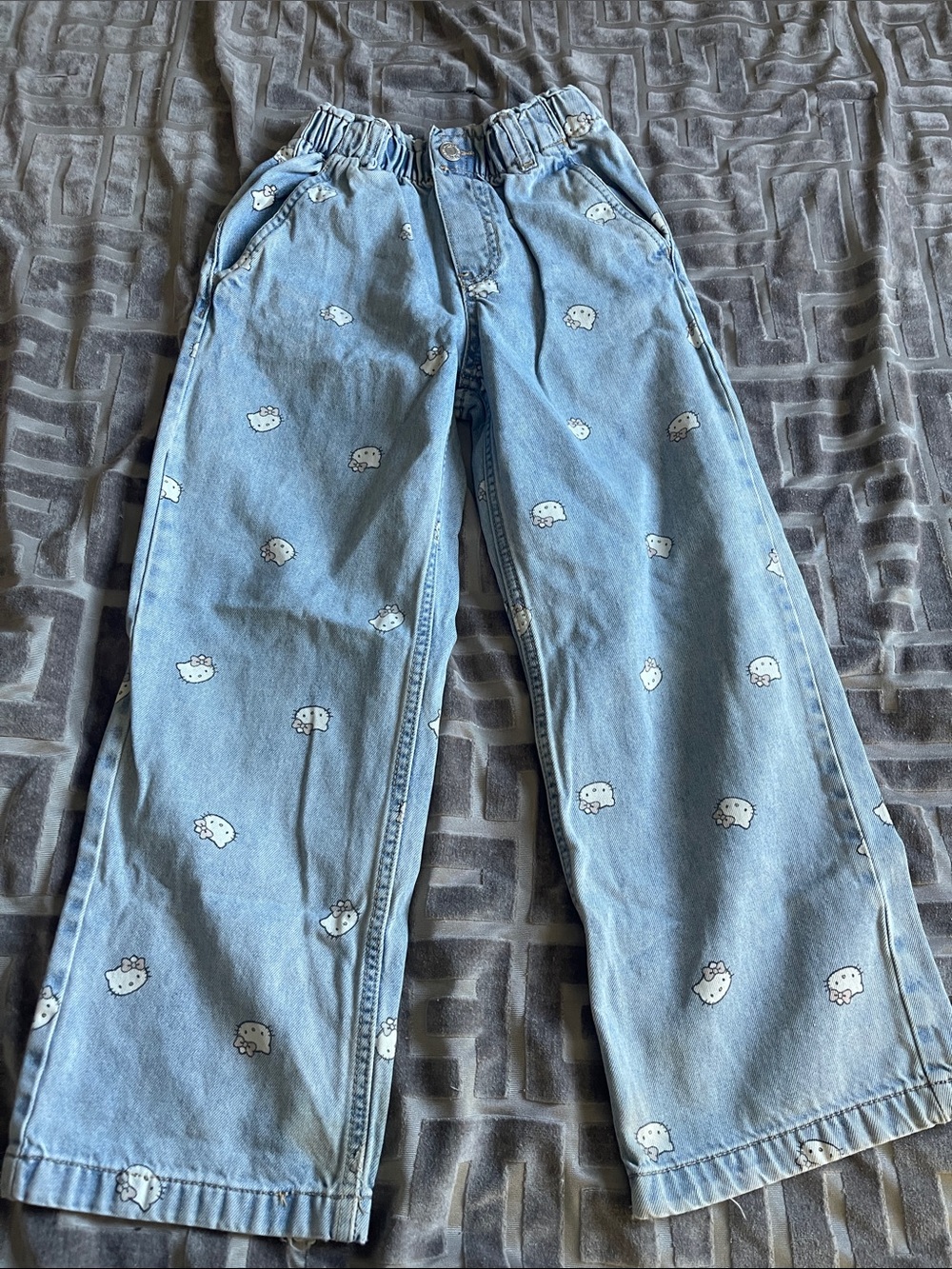 Hello Kitty Light Blue Wide-Leg Jeans with White Character Print